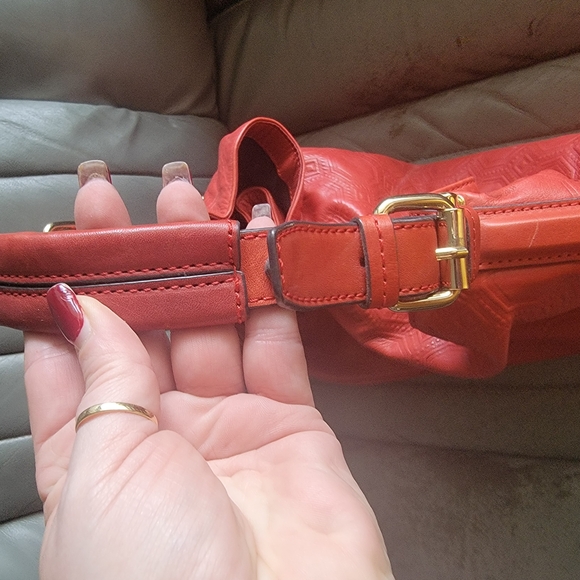 Vince Camuto Red Designer Embossed Leather Hobo Bag - Picture 2 of 6